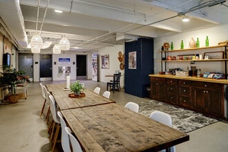 975 Main St, Nashville, TN à louer Photo intérieure– Image 1 sur 5