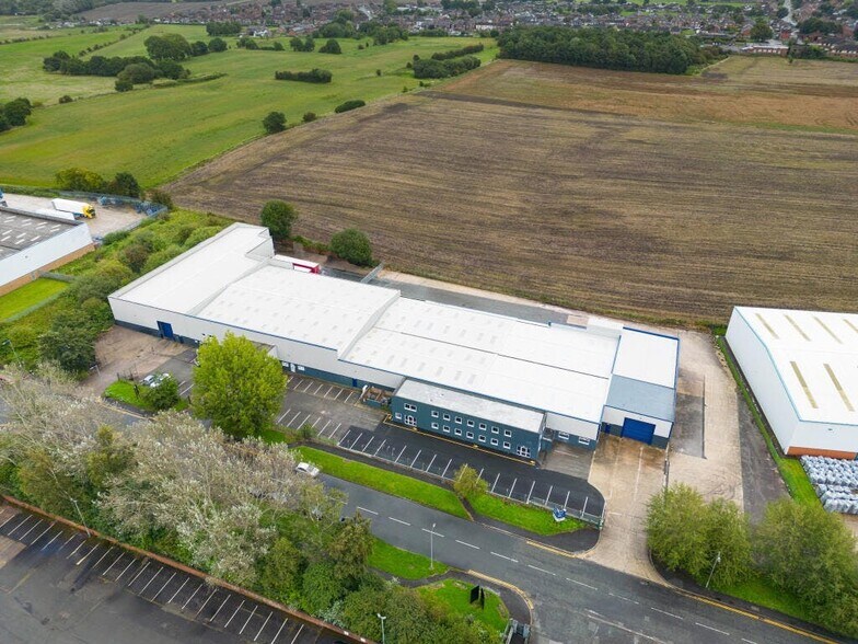 Lockett Rd, Wigan à louer - Photo de l’immeuble – Image 1 sur 8