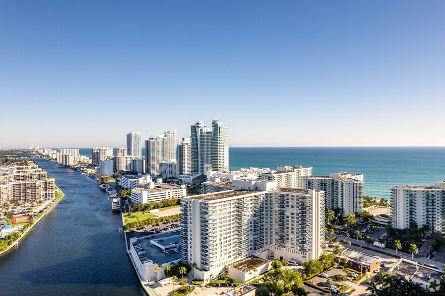 3800 S Ocean Dr, Hollywood, FL à vendre - Aérien – Image 1 sur 16