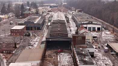 417 N Arch St, Milton, PA à louer Photo intérieure– Image 1 sur 10