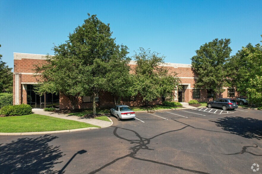 1515 Grundy's Ln, Bristol, PA à louer - Photo de l’immeuble – Image 3 sur 10