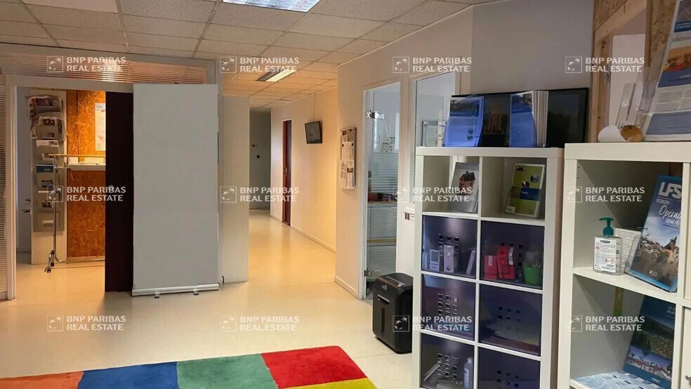 Bureau dans Orléans à louer - Photo de l’immeuble – Image 2 sur 10