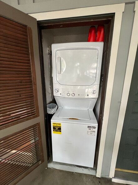 815 18th St, Sacramento, CA à vendre - Photo de l’immeuble – Image 3 sur 17