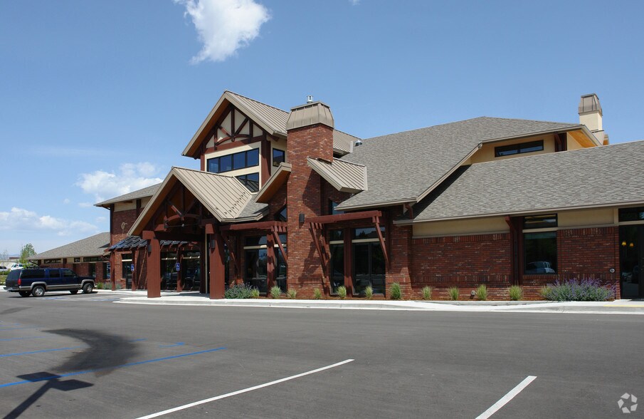 2975 Ginnala Dr, Loveland, CO à louer - Photo de l’immeuble – Image 2 sur 9