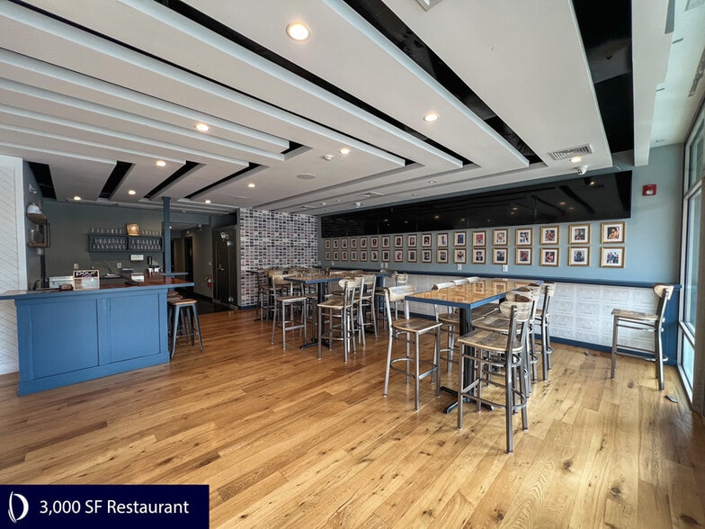 942 White Plains Rd, Trumbull, CT à louer - Photo intérieure – Image 3 sur 16