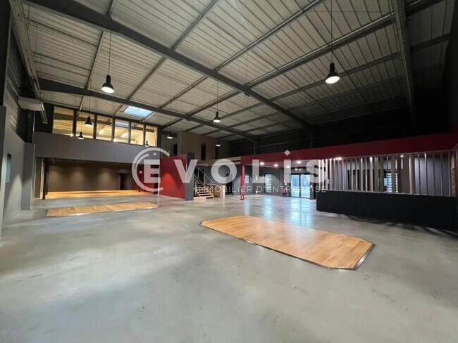 Plus de détails pour Différents types d’espaces à louer