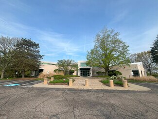 Plus de détails pour 450 Grant St, Akron, OH - Bureau, Local d'activités à louer