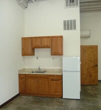 715 Bryant St, San Francisco, CA à louer Photo intérieure– Image 2 sur 2