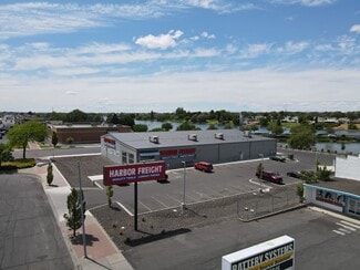 Plus de détails pour 304 E Broadway, Moses Lake, WA - Local commercial à vendre