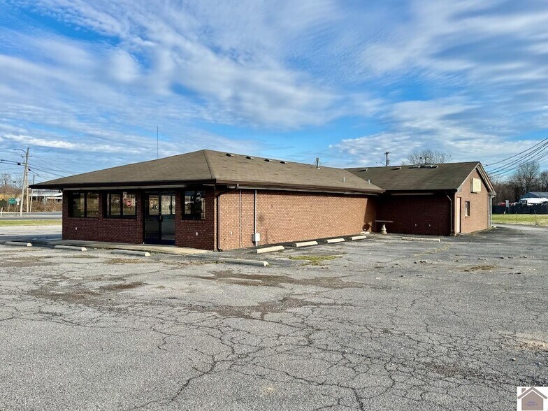 2301 N 8th St, Paducah, KY à louer - Photo de l’immeuble – Image 2 sur 4