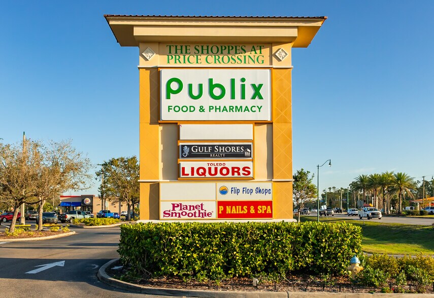Toledo Blade Blvd, North Port, FL à louer - Photo de l’immeuble – Image 2 sur 8