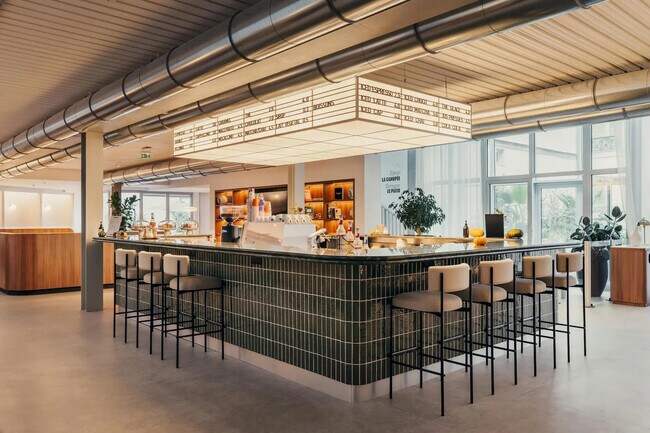 Plus de détails pour 10 Rue De La Victoire, Paris - Coworking à louer