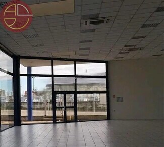 Plus de détails pour Local commercial à vendre