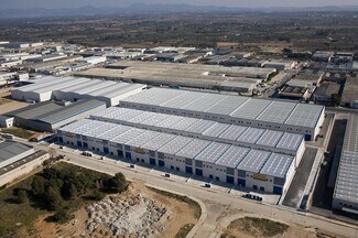 Plus de détails pour Carrer Fusters, 9-21, Valls - Industriel/Logistique à louer