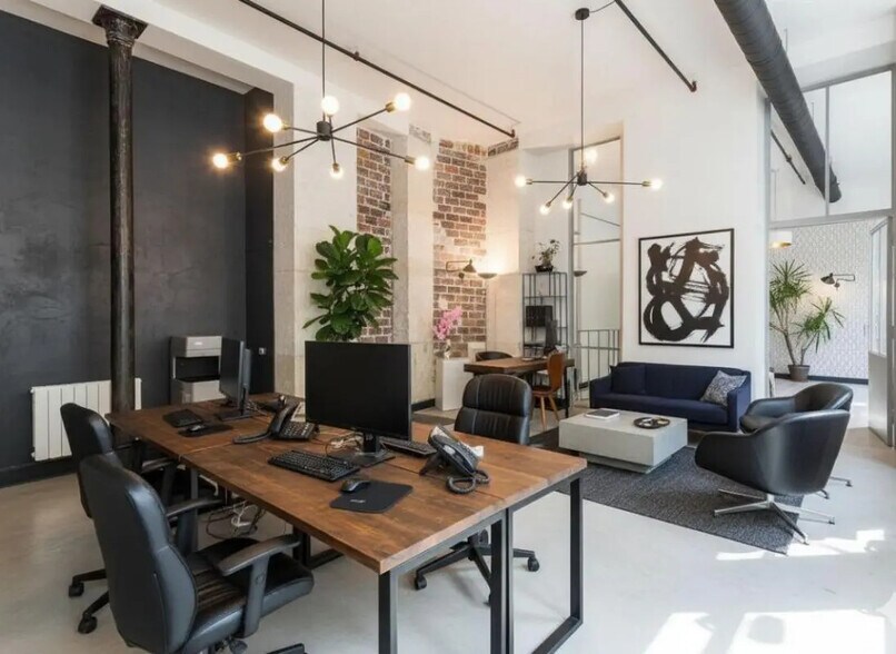 Local commercial dans Paris à louer - Photo de l’immeuble – Image 3 sur 4