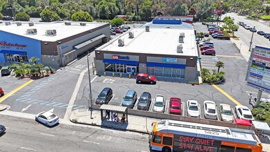 3601-3747 S La Brea Ave, Los Angeles, CA à louer Photo de l’immeuble– Image 2 sur 6