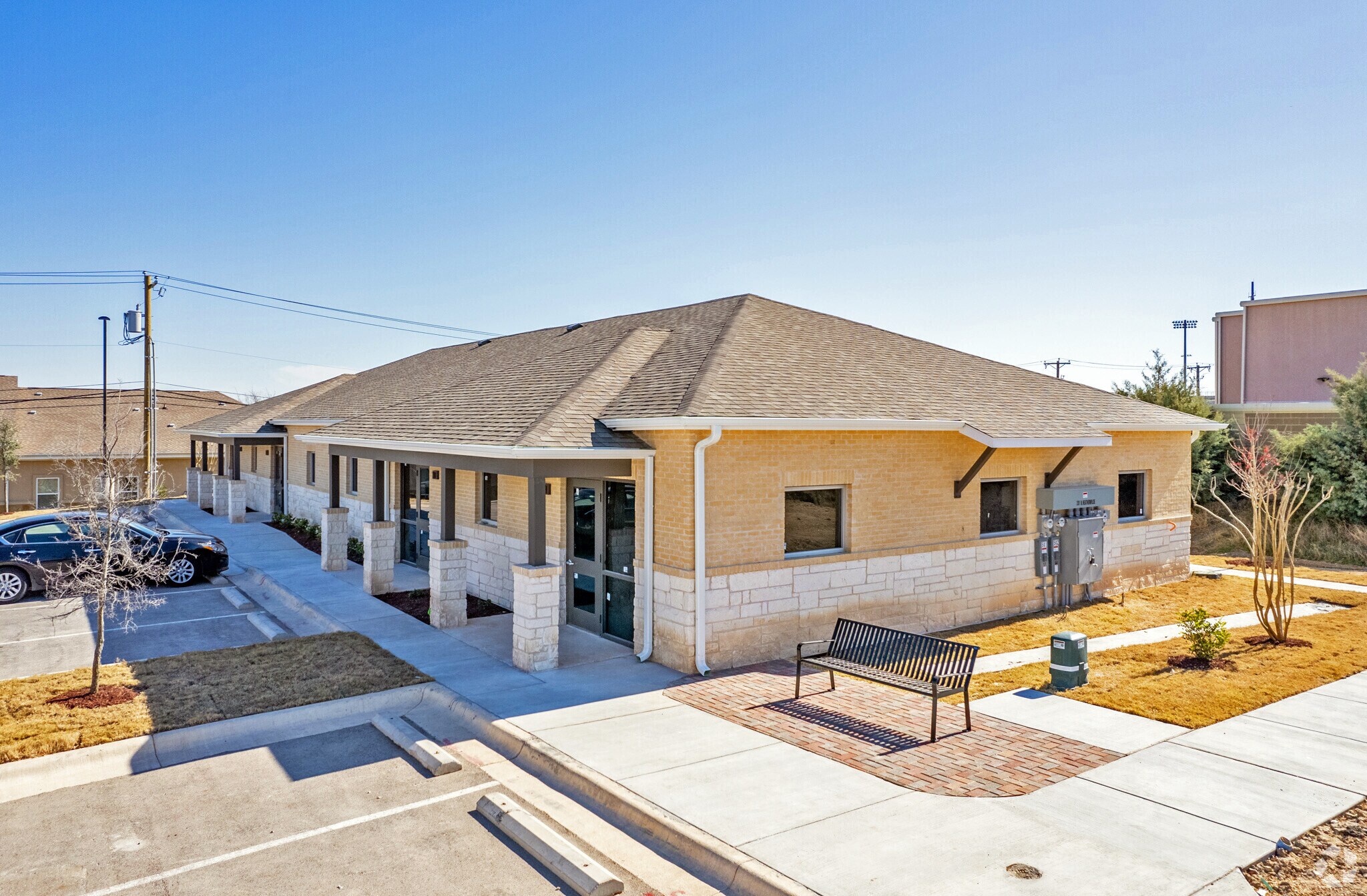 201 N Heatherwilde Blvd, Pflugerville, TX à louer Photo principale– Image 1 sur 7