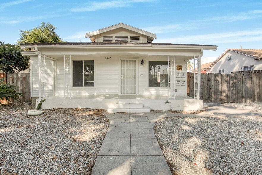 2947 West Blvd, Los Angeles, CA à vendre - Photo principale – Image 1 sur 25