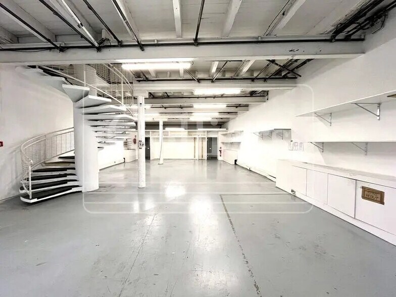 Local d’activités dans Marseille à louer - Photo intérieure – Image 1 sur 4