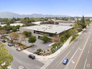 1340-1380 Flynn Rd, Camarillo, CA - VUE AÉRIENNE  vue de carte