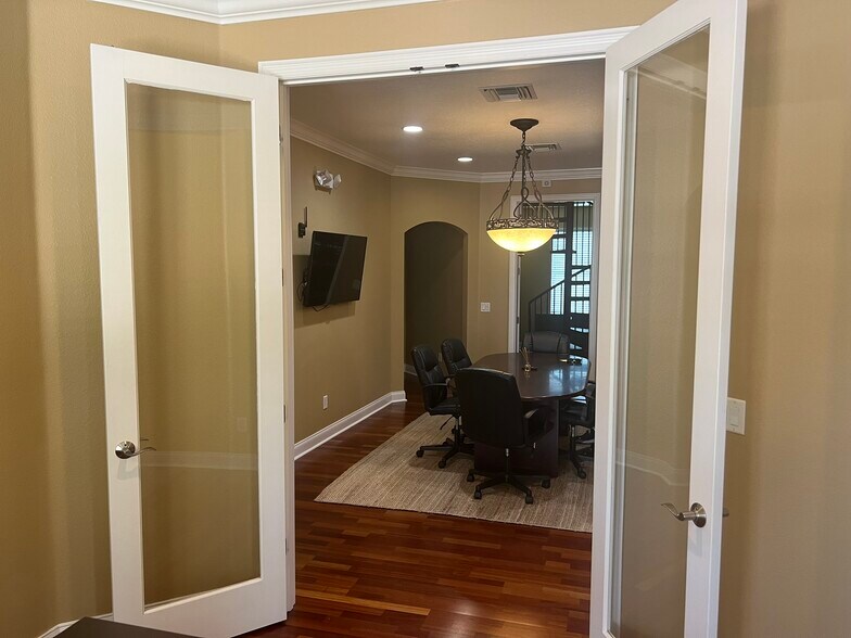 3217 Corrine Dr, Orlando, FL à vendre - Photo intérieure – Image 3 sur 42