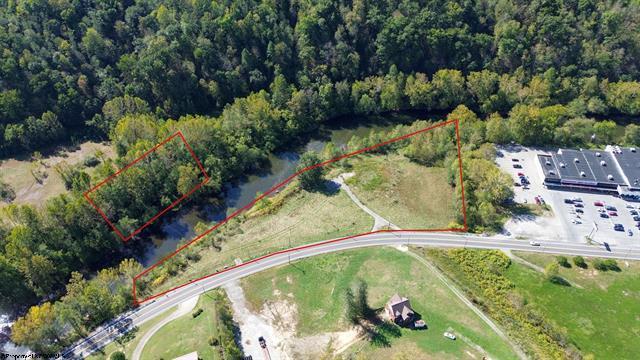 3004 State St, Gassaway, WV à vendre - Aérien – Image 1 sur 12