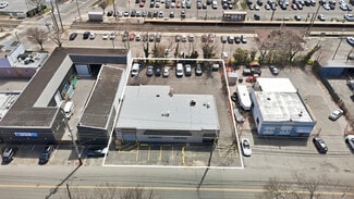 Plus de détails pour 384 Moffitt Blvd, Islip, NY - Industriel/Logistique à vendre