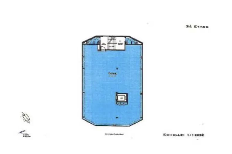 Bureau dans Saint-Cloud à vendre Photo de l’immeuble– Image 1 sur 1
