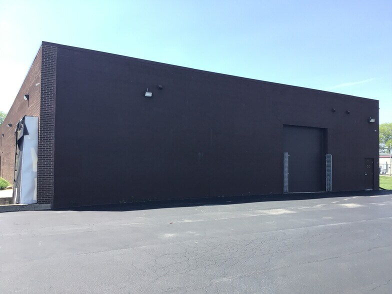 435 W 194th St, Glenwood, IL à louer - Photo de l’immeuble – Image 2 sur 31