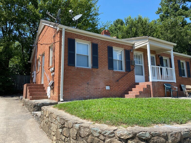 901 Bunn Ter, Durham, NC à vendre - Photo de l’immeuble – Image 2 sur 31