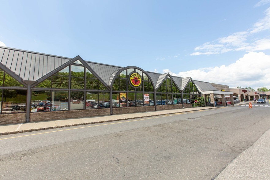 625-709 Hamburg Tpke, Wayne, NJ à louer - Photo de l’immeuble – Image 2 sur 14