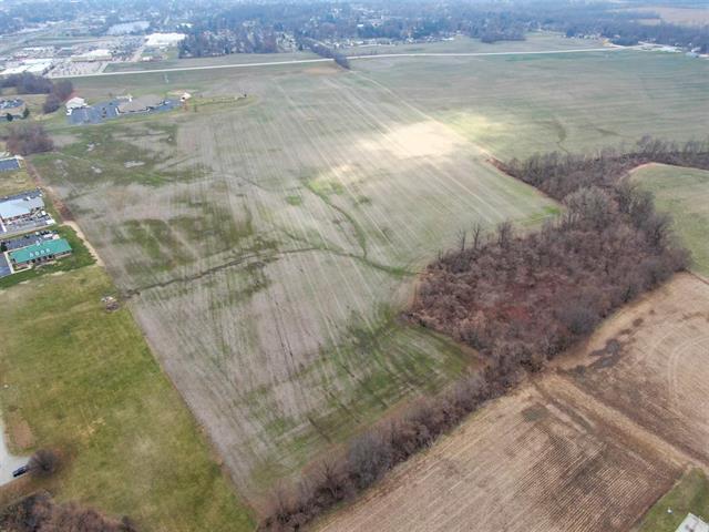 2022 Clearview Drive, Vincennes, IN à vendre - Photo de l’immeuble – Image 3 sur 4