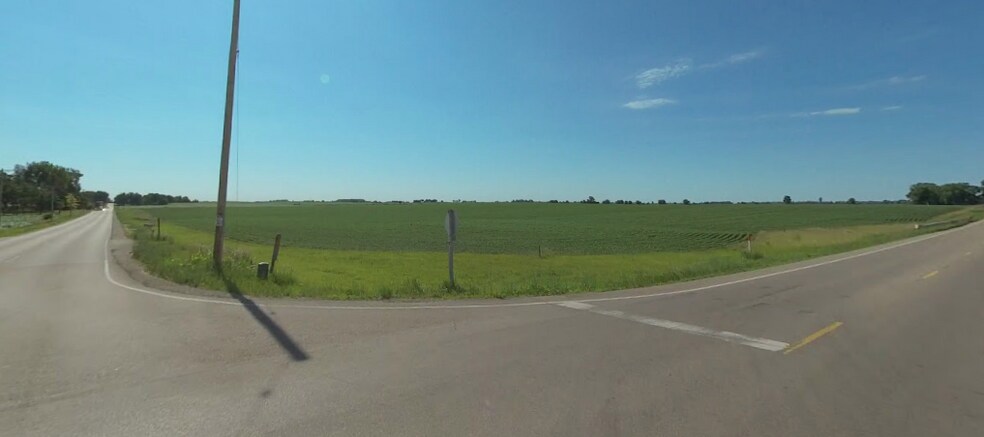 13600 Barber Greene Rd, Sycamore, IL à vendre - Aérien – Image 1 sur 2