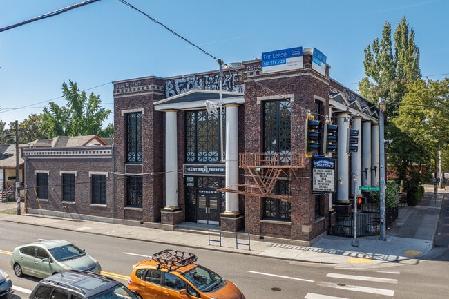 Plus de détails pour 3862 Se Hawthorne Blvd, Portland, OR - Local commercial aux enchères