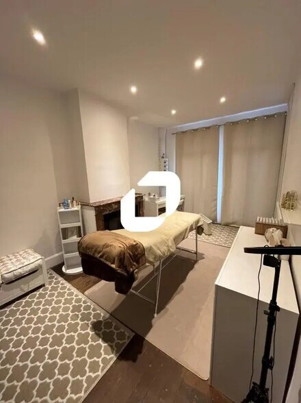 Bureau dans Douai à vendre - Photo intérieure – Image 1 sur 11