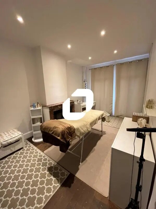 Plus de détails pour Bureau à vendre