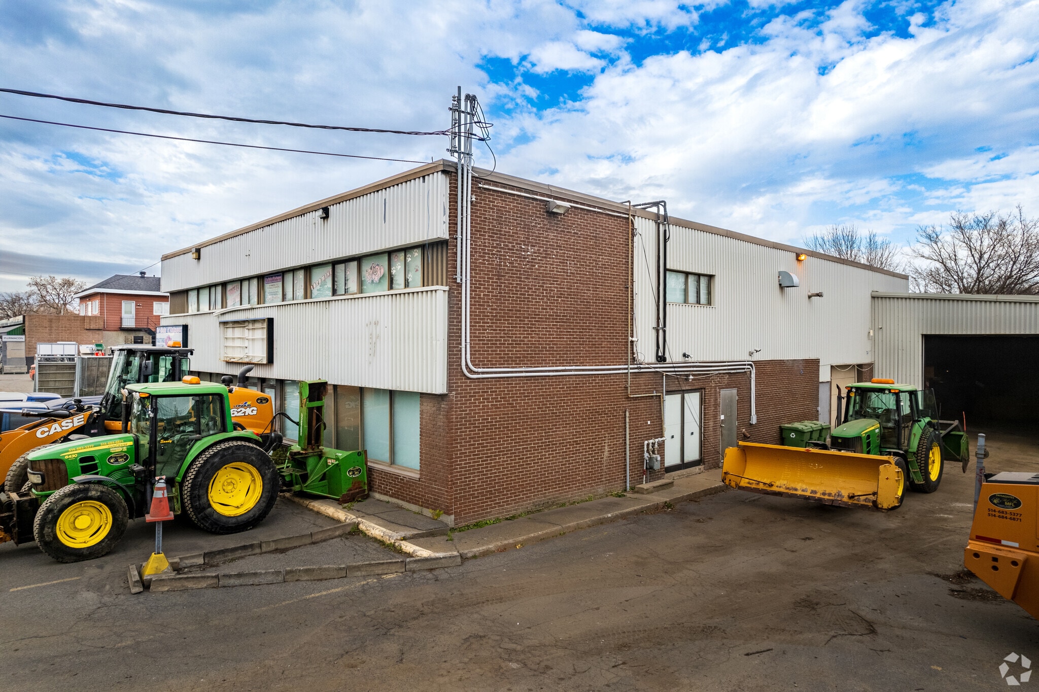 11387 Boul Gouin O, Montréal, QC à louer Photo principale– Image 1 sur 4