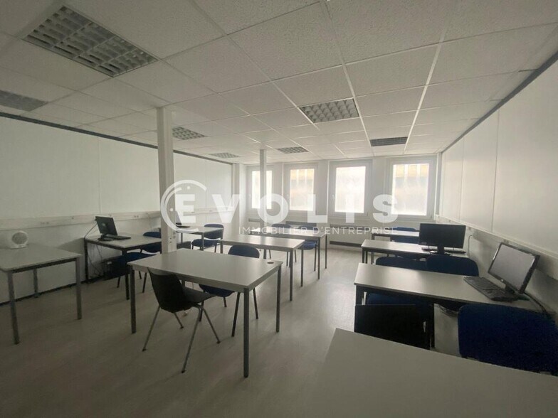 Bureau dans Créteil à vendre - Photo intérieure – Image 2 sur 12
