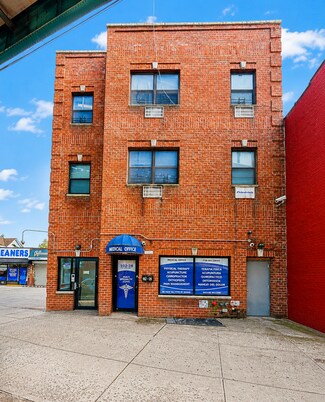 Plus de détails pour 10228 Jamaica Ave, Richmond Hill, NY - Local commercial à vendre