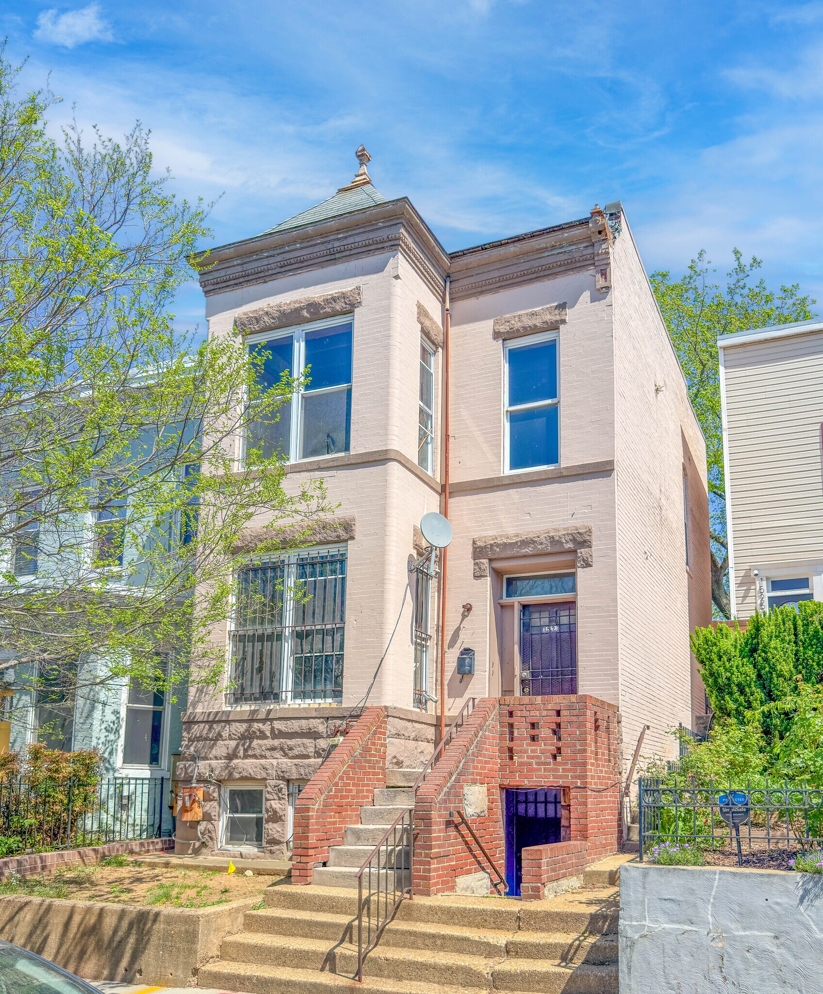 1527 6th St NW, Washington, DC à vendre Photo principale– Image 1 sur 10