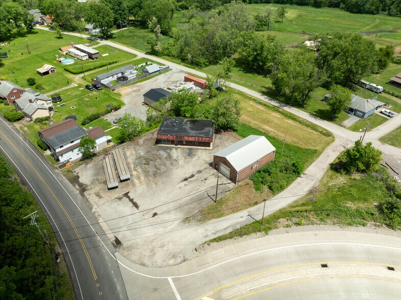 392-394 Huntingdon rd, Yukon, PA à vendre - Photo principale – Image 2 sur 24