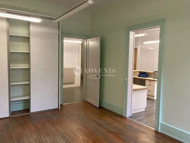 Plus de détails pour Bureau à louer