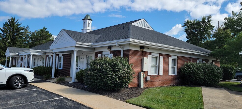 4472-4508 Darrow Rd, Stow, OH à louer - Photo de l’immeuble – Image 3 sur 4