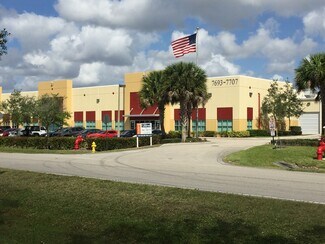 Plus de détails pour 7805 SW Ellipse Way, Stuart, FL - Local d'activités à louer