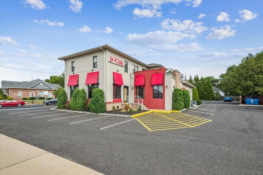 156 N Gaston Ave, Somerville, NJ à vendre - Photo de l’immeuble – Image 3 sur 13