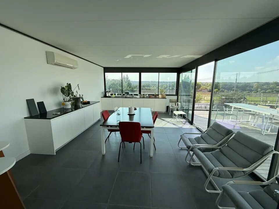 Milles, LES MILLES à vendre Photo intérieure– Image 1 sur 8