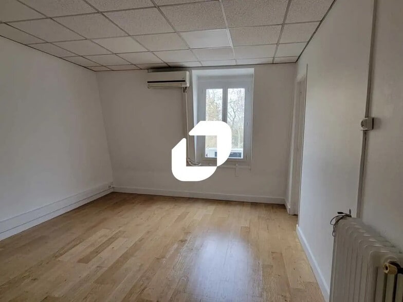 Bureau dans Paris à louer - Photo de l’immeuble – Image 2 sur 9