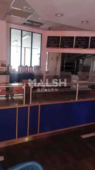 Local commercial dans Lyon à vendre - Photo intérieure – Image 2 sur 3