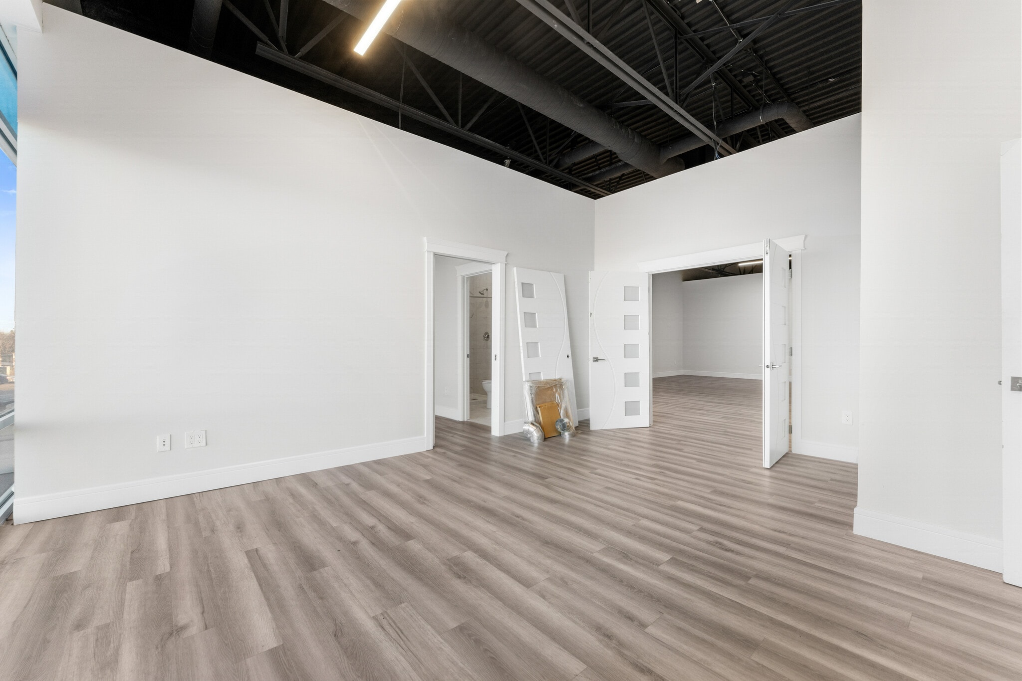 14165-14185 162 Ave NW, Edmonton, AB à louer Photo intérieure– Image 1 sur 53