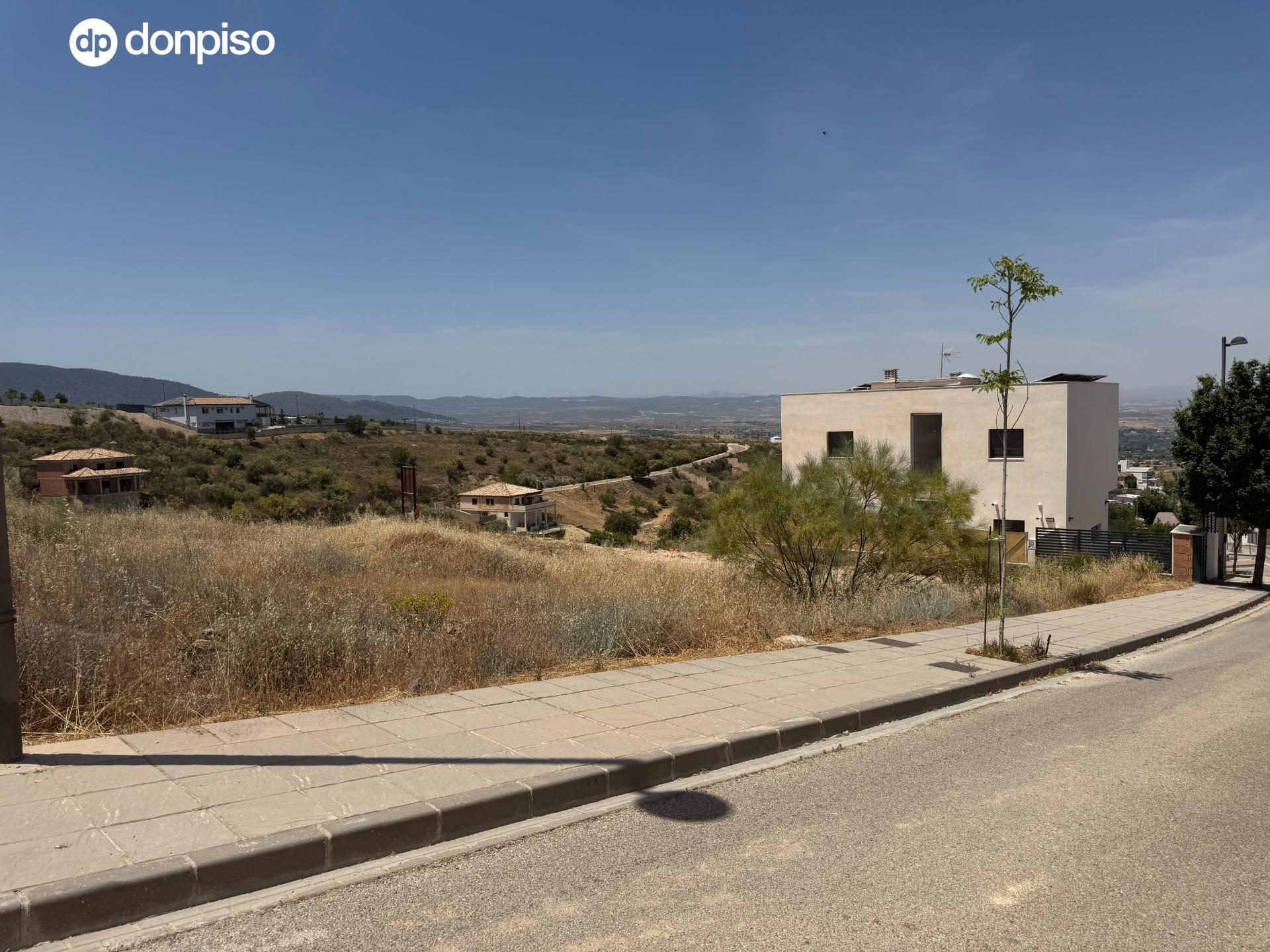 Calle Pinos Puente, 12, La Zubia, Granada à vendre Photo principale– Image 1 sur 22